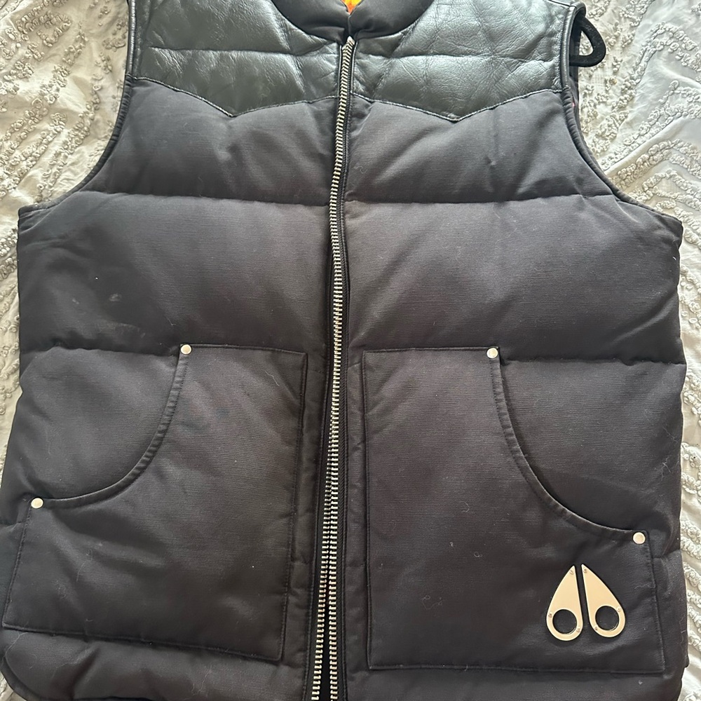 Moose Knuckles Black Puffer Vest